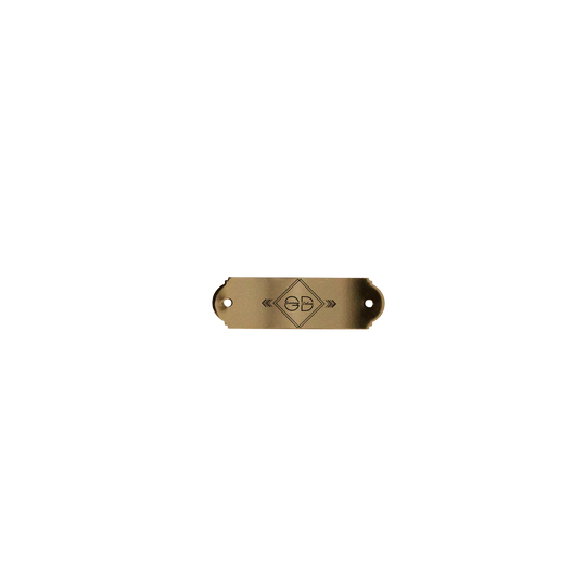 Deluxe-Pflegebox & Show-Pflegebox mit Namensschild und Logo in Gold